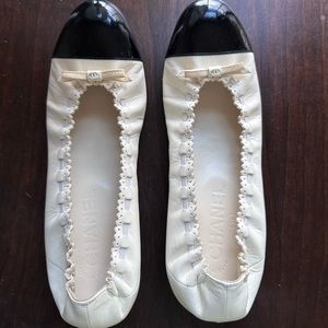 Chanel ballerina flats